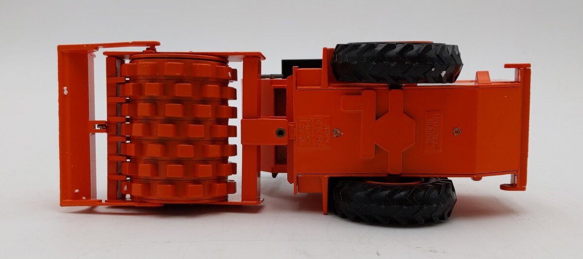 NZG Modelle 1:24 Scale Diecast 343 Roller Conveyor Hamm 2210-SSD LN/Box
