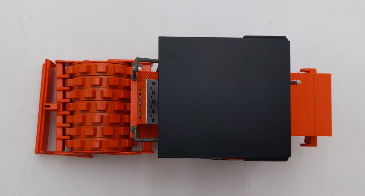 NZG Modelle 1:24 Scale Diecast 343 Roller Conveyor Hamm 2210-SSD LN/Box