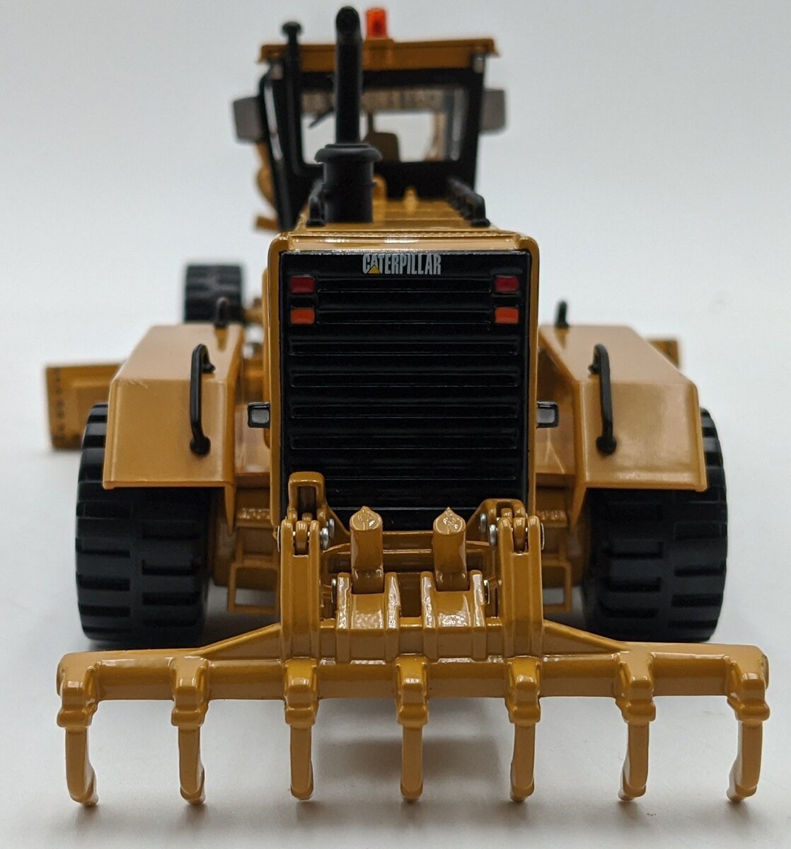 Norscot 55133 1:50 Diecast Caterpillar 24H Motor Grader NIB