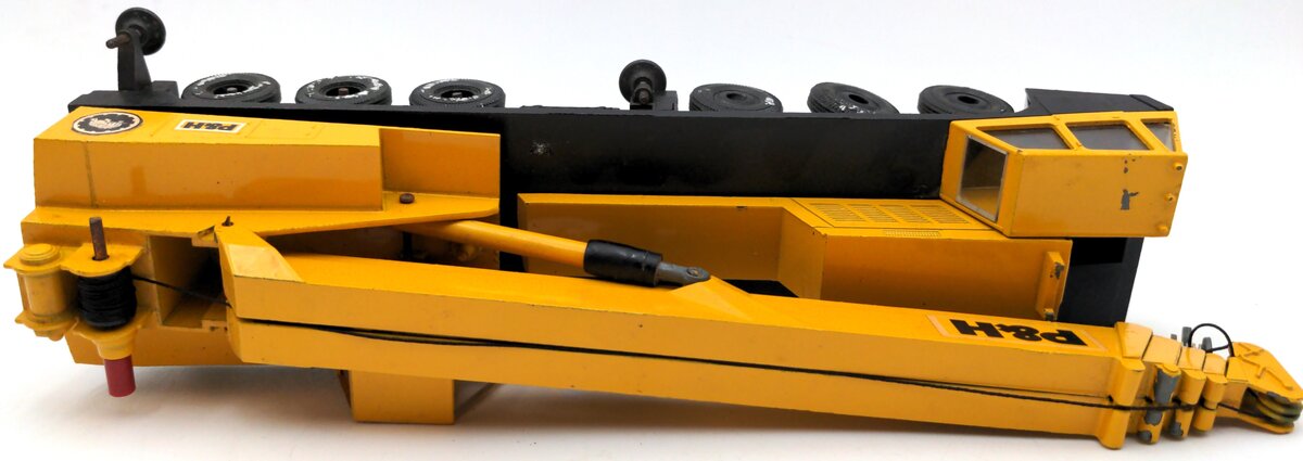 Gescha 1:50 P&H T-1300 6-Axle Mobile Crane/Box