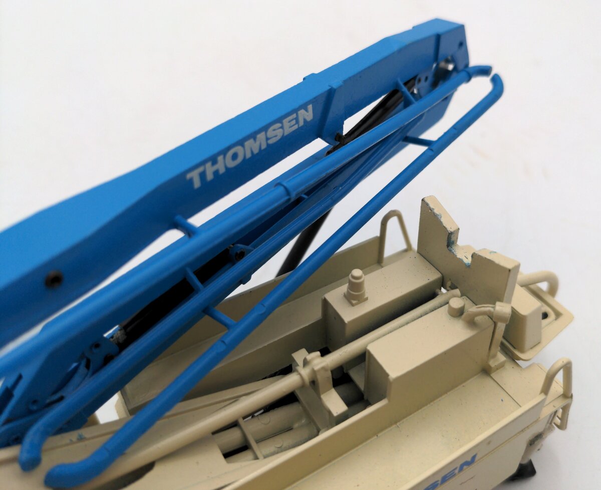 Conrad 3080 1:50 Scale Diecast Thomsen Mack Concrete Pump VG