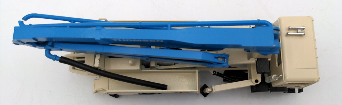 Conrad 3080 1:50 Scale Diecast Thomsen Mack Concrete Pump VG