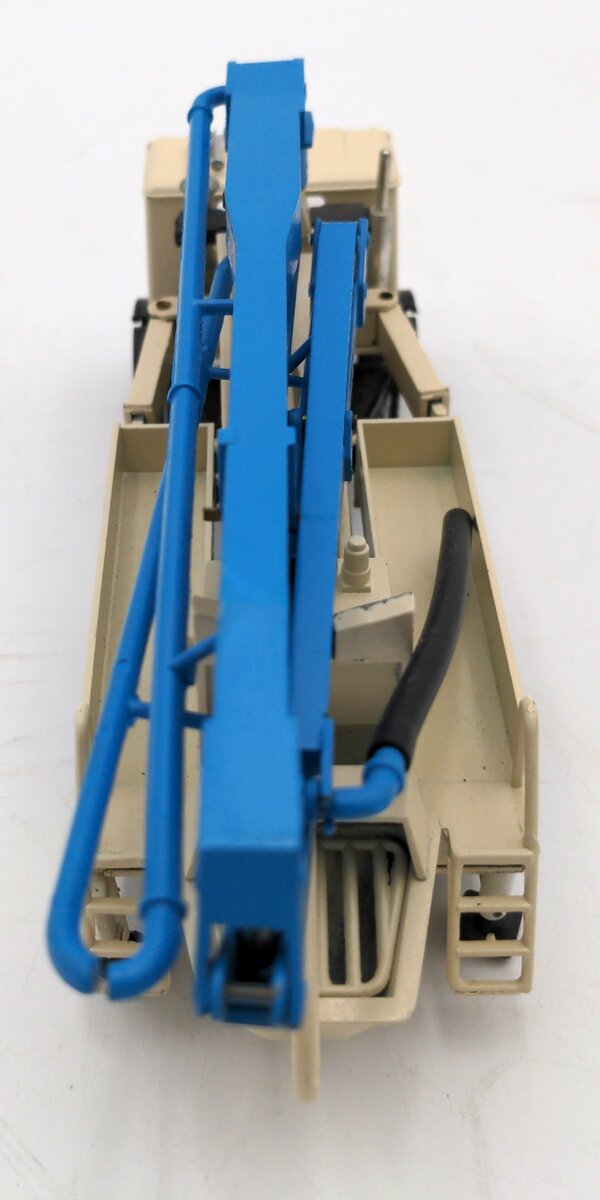 Conrad 3080 1:50 Scale Diecast Thomsen Mack Concrete Pump VG