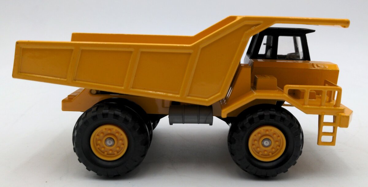 Dinky 4501 1:50 Scale Diecast Aveling Barford 924 Centaur Dump Truck NIB