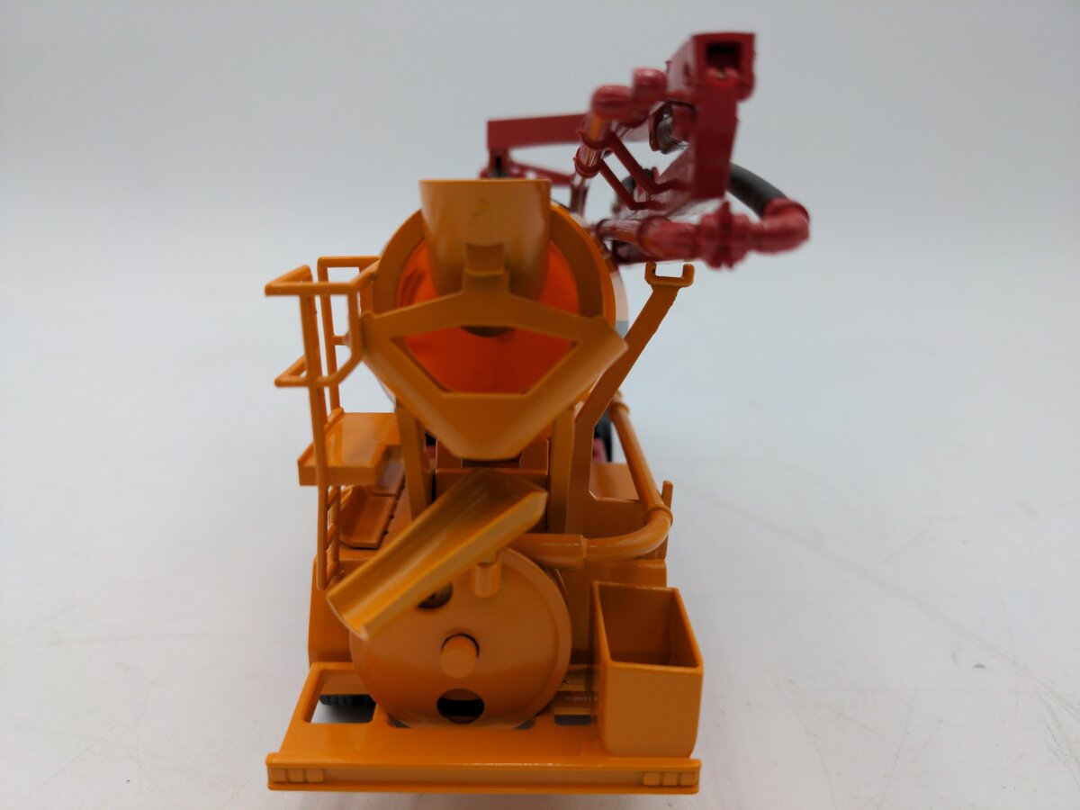 Conrad 30100 1:50 Putzmeister Mercedes Cab With Concrete Mixer EX/Box
