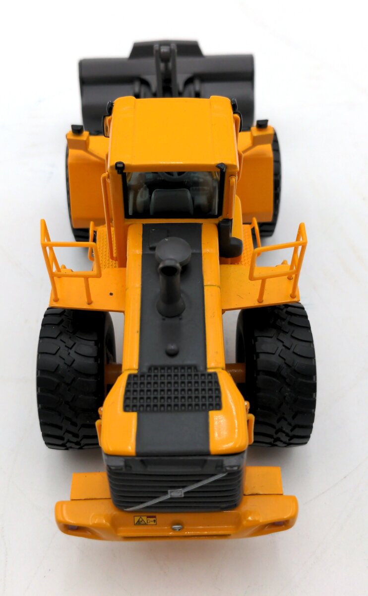Motorart 1:50 Scale Diecast Volvo L150E Wheel Loader NIB
