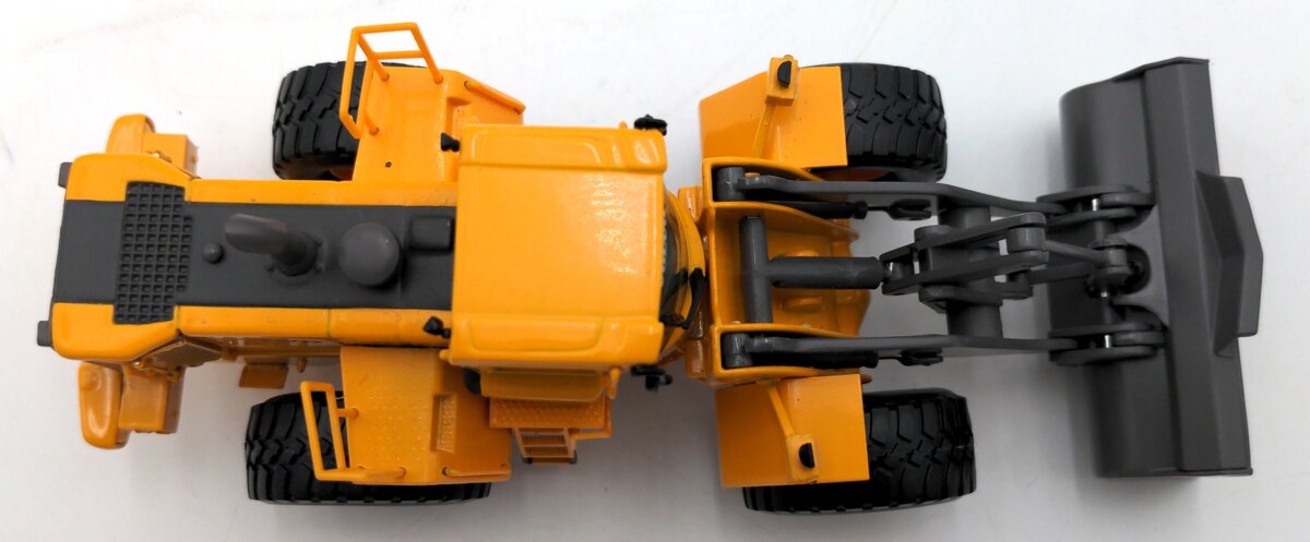 Motorart 1:50 Scale Diecast Volvo L150E Wheel Loader NIB