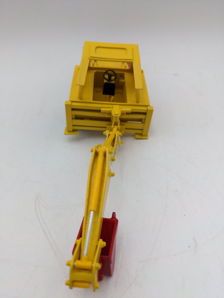 Kent 101 1:32 Scale Diecast JCB 3 Tractor Backhoe VG/Box