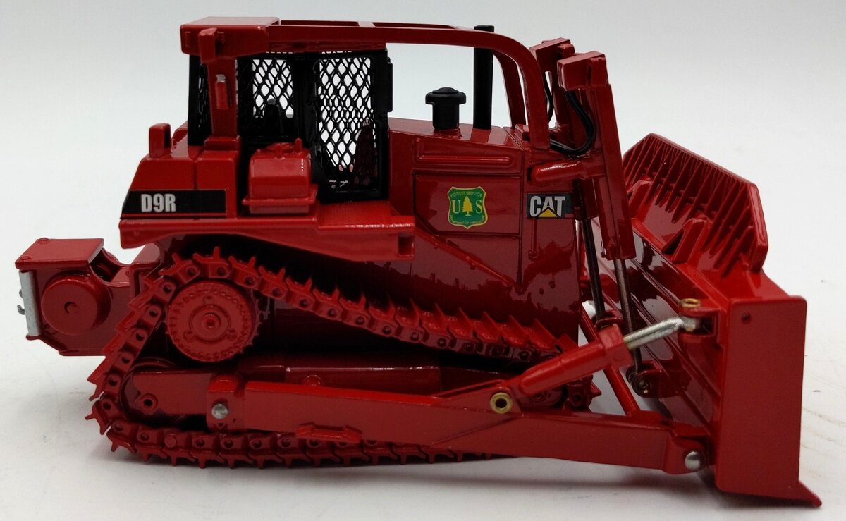 NZG 233 1:50 Scale Diecast CAT D9R Track-Type Tractor - Forestry NIB
