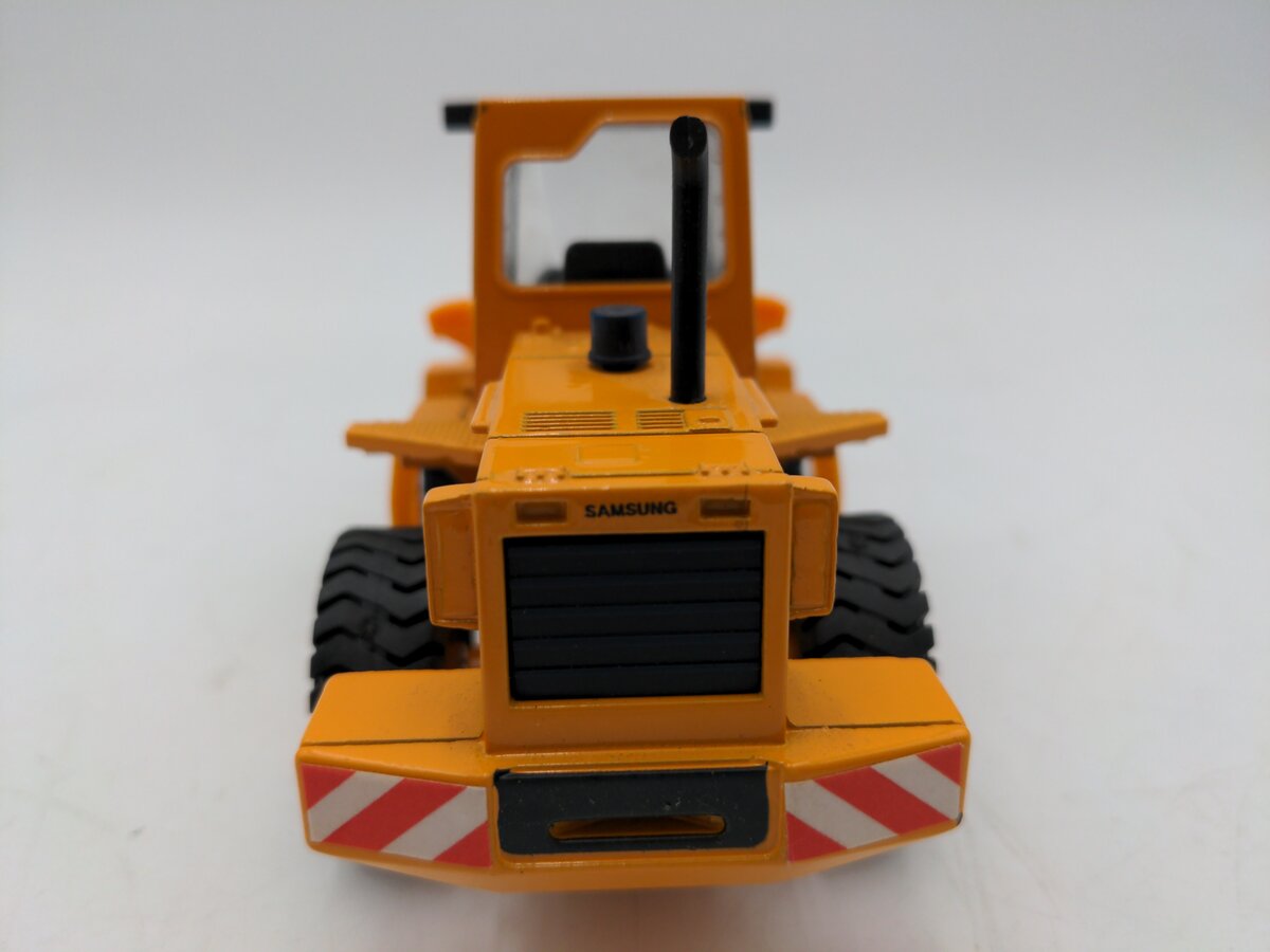 Samsung Volvo 1:40 Scale Diecast SL 150-2 Wheel Loader EX/Box