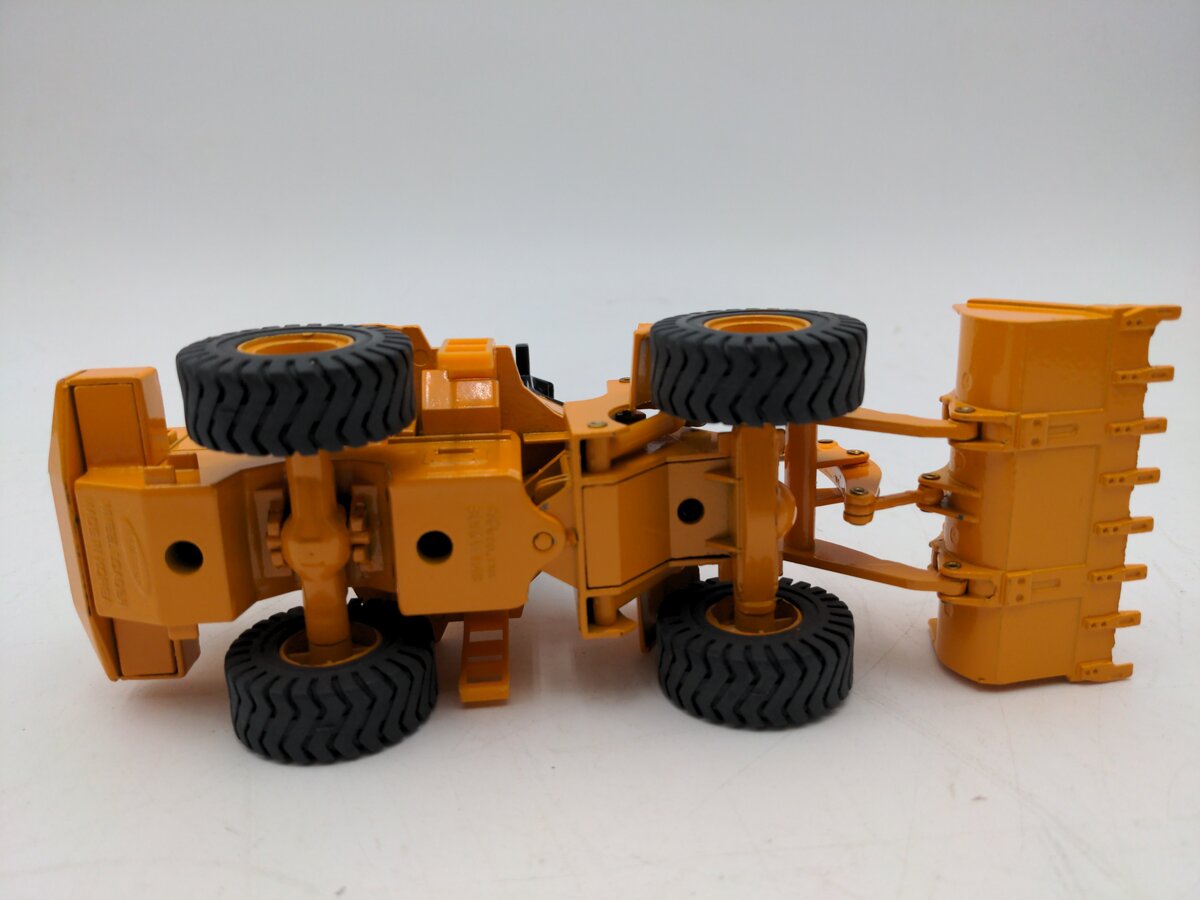 Samsung Volvo 1:40 Scale Diecast SL 150-2 Wheel Loader EX/Box