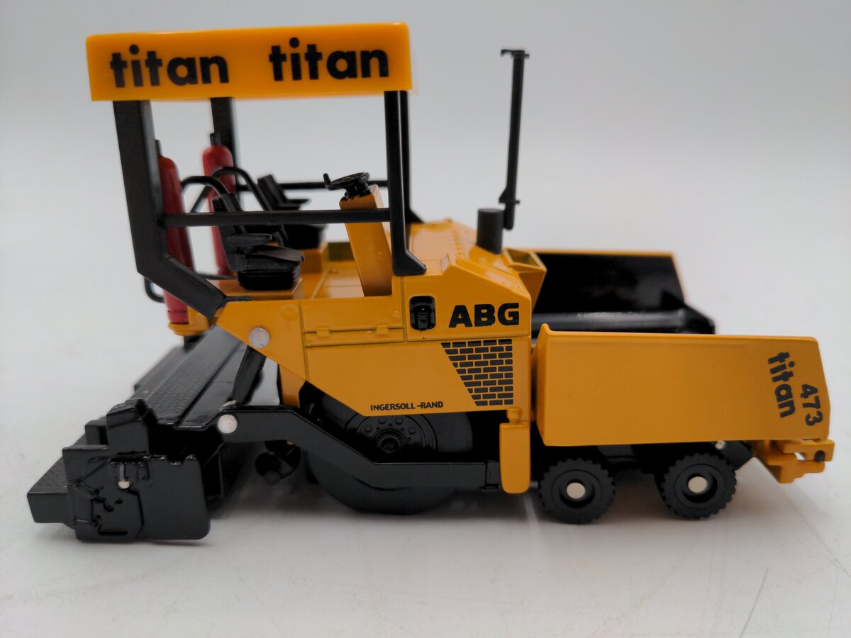 Wan Ho 473 1:50 Ingersoll-Rand Titan Paver LN/Box