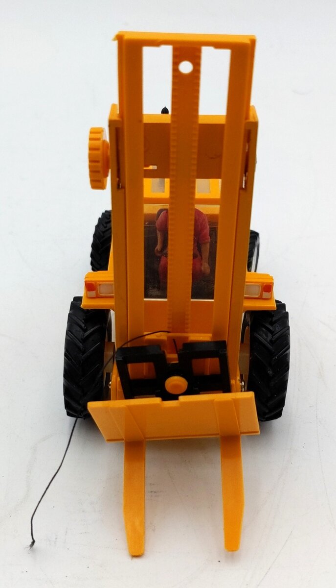 W. Britains 9513 1:50 Scale Sanderson Rough Terrain Forklift VG/Box