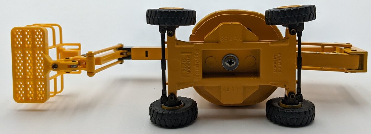 NZG 453 1:50 Diecast Haulotte HA 20PX Manlift NIB