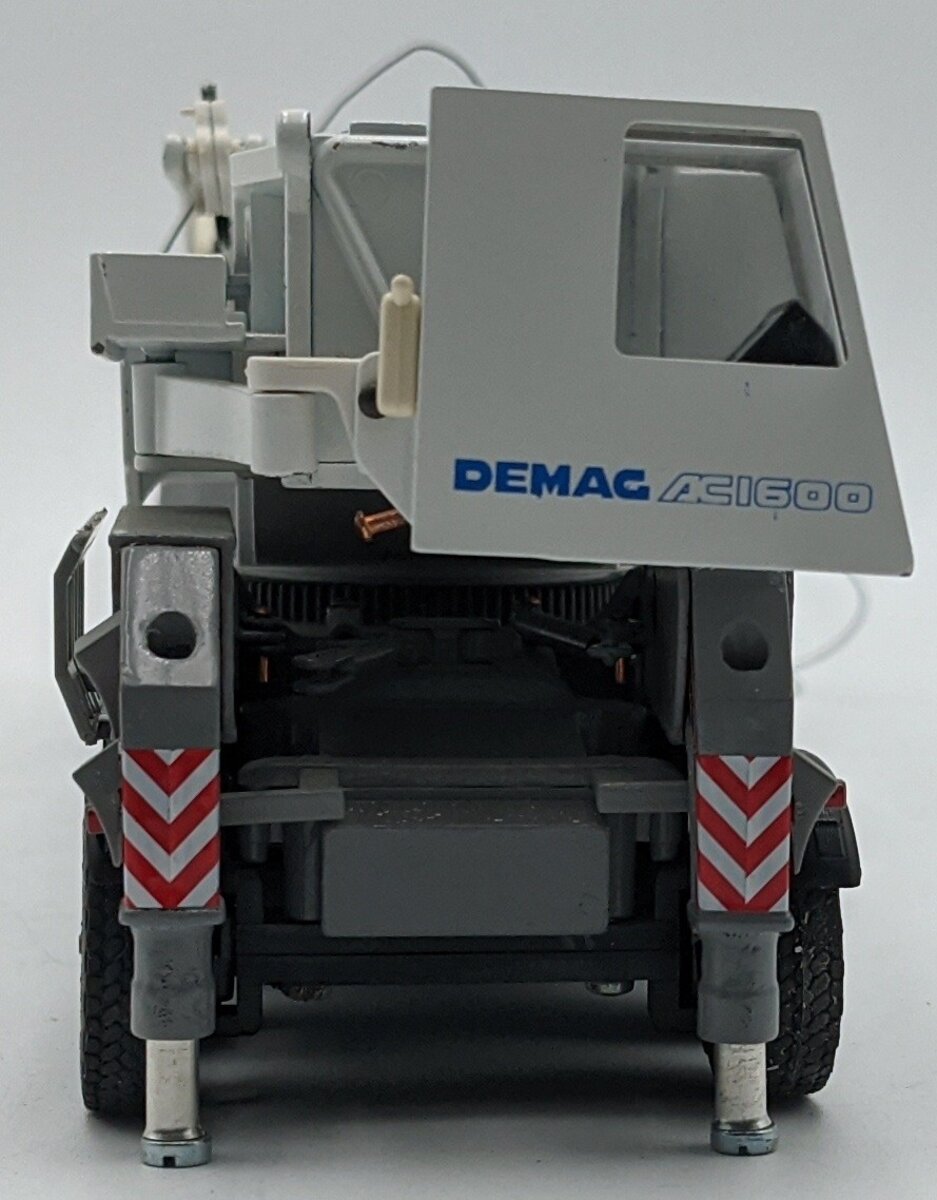 Zon Models 1:50 Diecast Demag AC1600 Telescopic Crane VG/Box