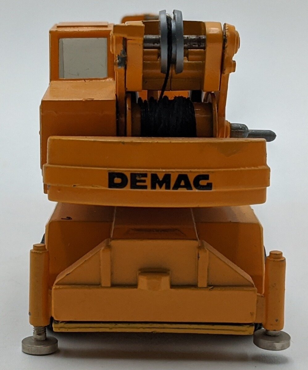 NZG 123 1:50 Demag HC100 4-Axle Crane VG/Box