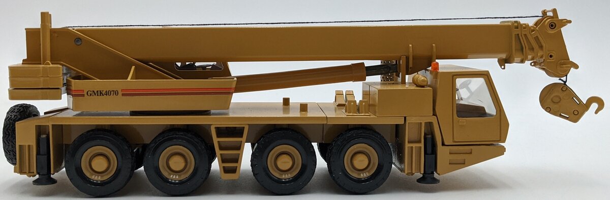 NZG 1443 1:50 Grove GMK 4070 Mobile Crane NEW
