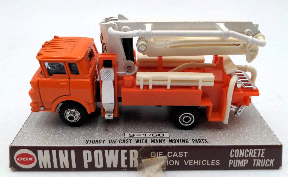 Shinsei 4234 1:60 Scale Diecast GMC Truck Series Concrete Pump Truck (Orange) EX/Box