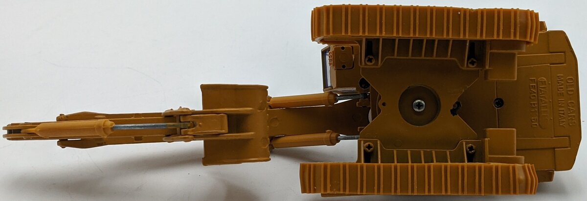 Old Cars 1:50 Scale Die-Cast Fiat-Allis FE40 Excavator