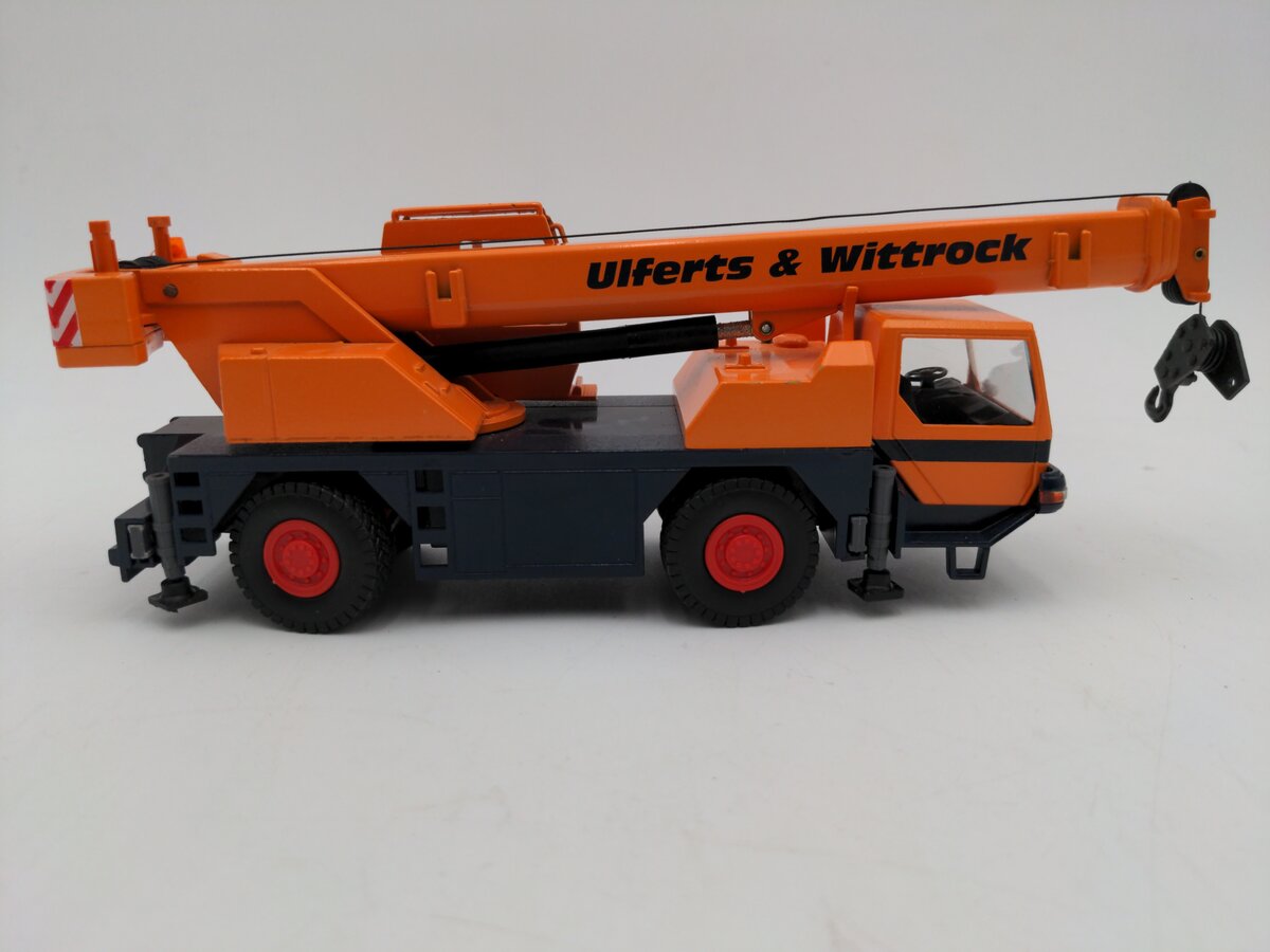 Conrad 2088 1:50 Diecast LTM1030/2 Mobile Crane - Ulferts & Wittrock VG