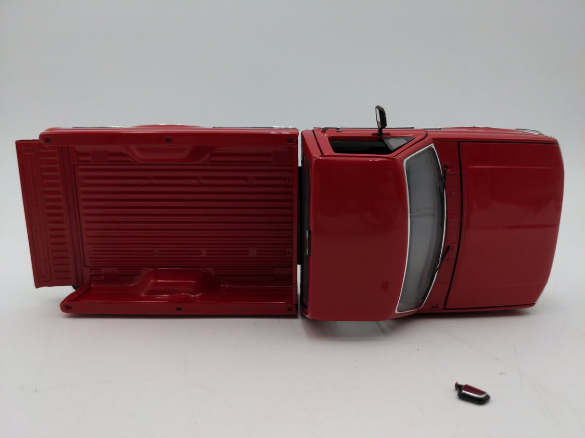 Franklin Mint B11VA79 1:24 Ford 96' F-150 Pick Up Truck Red VG/Box
