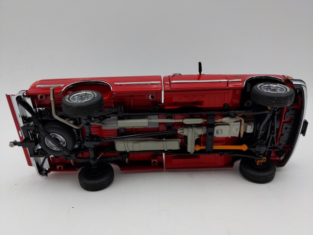 Franklin Mint B11VA79 1:24 Ford 96' F-150 Pick Up Truck Red VG/Box
