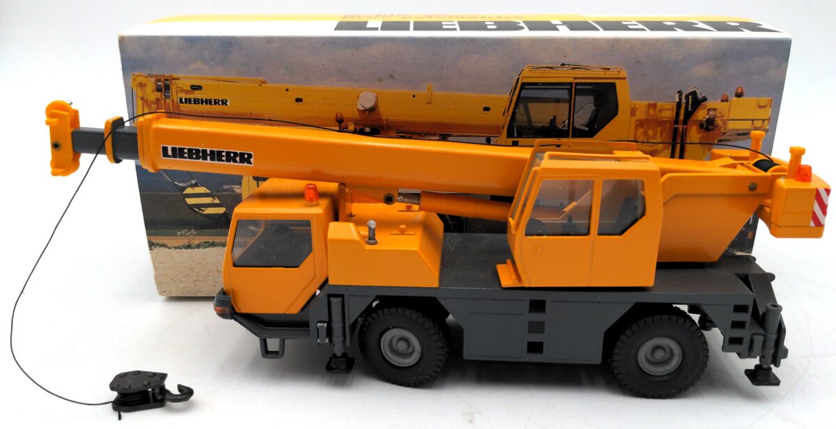 Conrad 2088 1:50 Liebherr LTM1030/2 Mobile Crane VG/Box