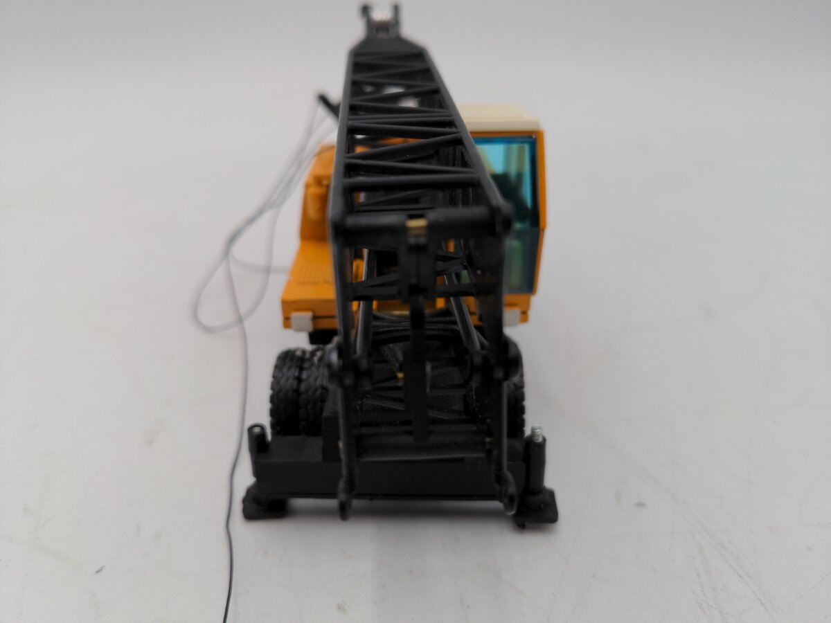 Conrad 2810 1:50 Scale Diecast Sennebogen Wheeled Crane VG/Box