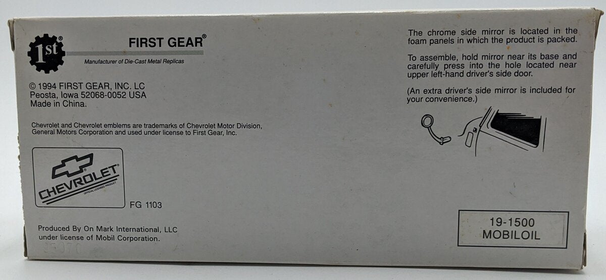 First Gear 19-1500 1:34 Diecast Chevy 1949 Panel Truck Mobil Oil NIB