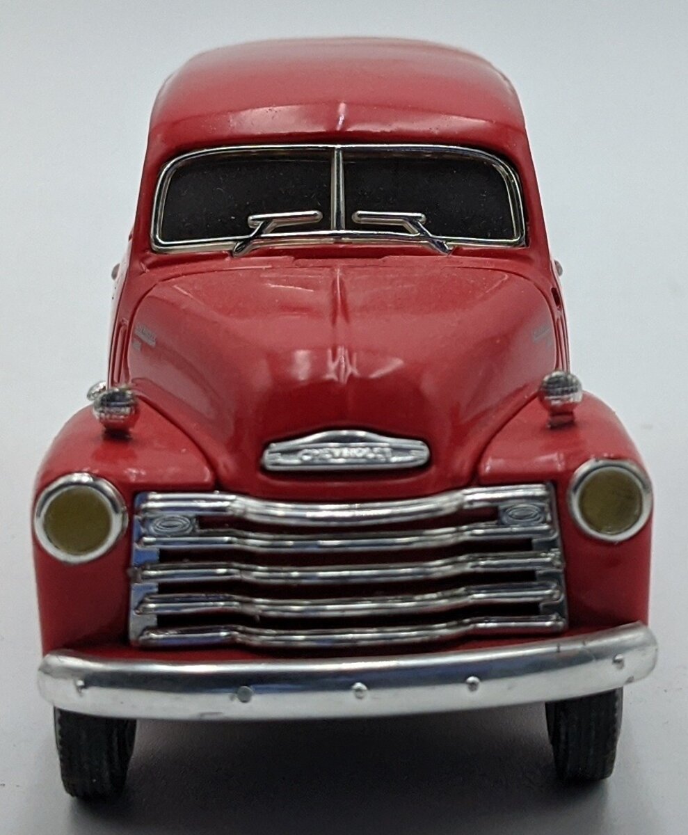 First Gear 19-1500 1:34 Diecast Chevy 1949 Panel Truck Mobil Oil NIB