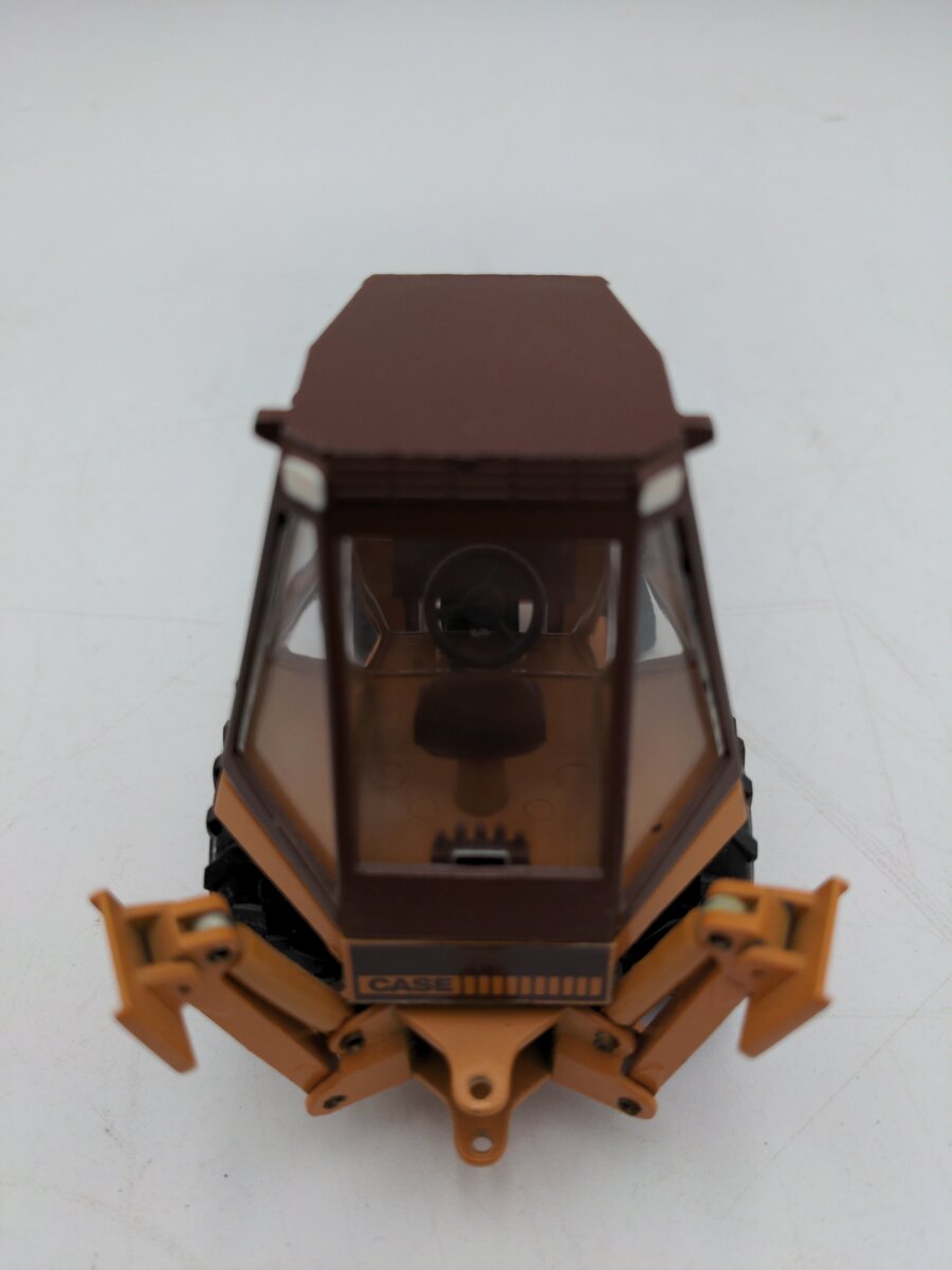 Conrad 2933 1:35 Scale Diecast Case 580E Backhoe Loader VG/Box