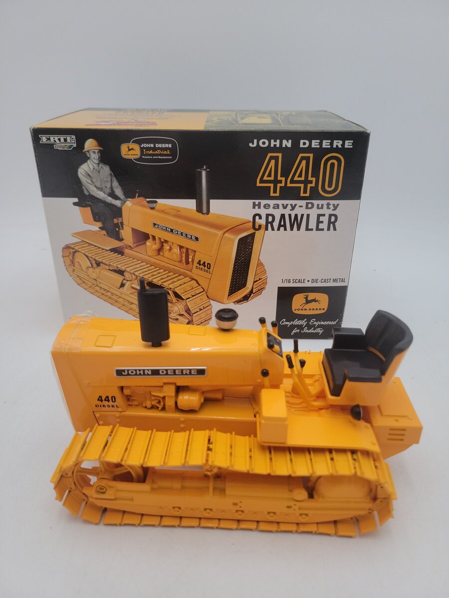 Ertl 16134 1:16 Scale Yellow John Deere 440 Heavy Duty Crawler Die Cast LN/Box