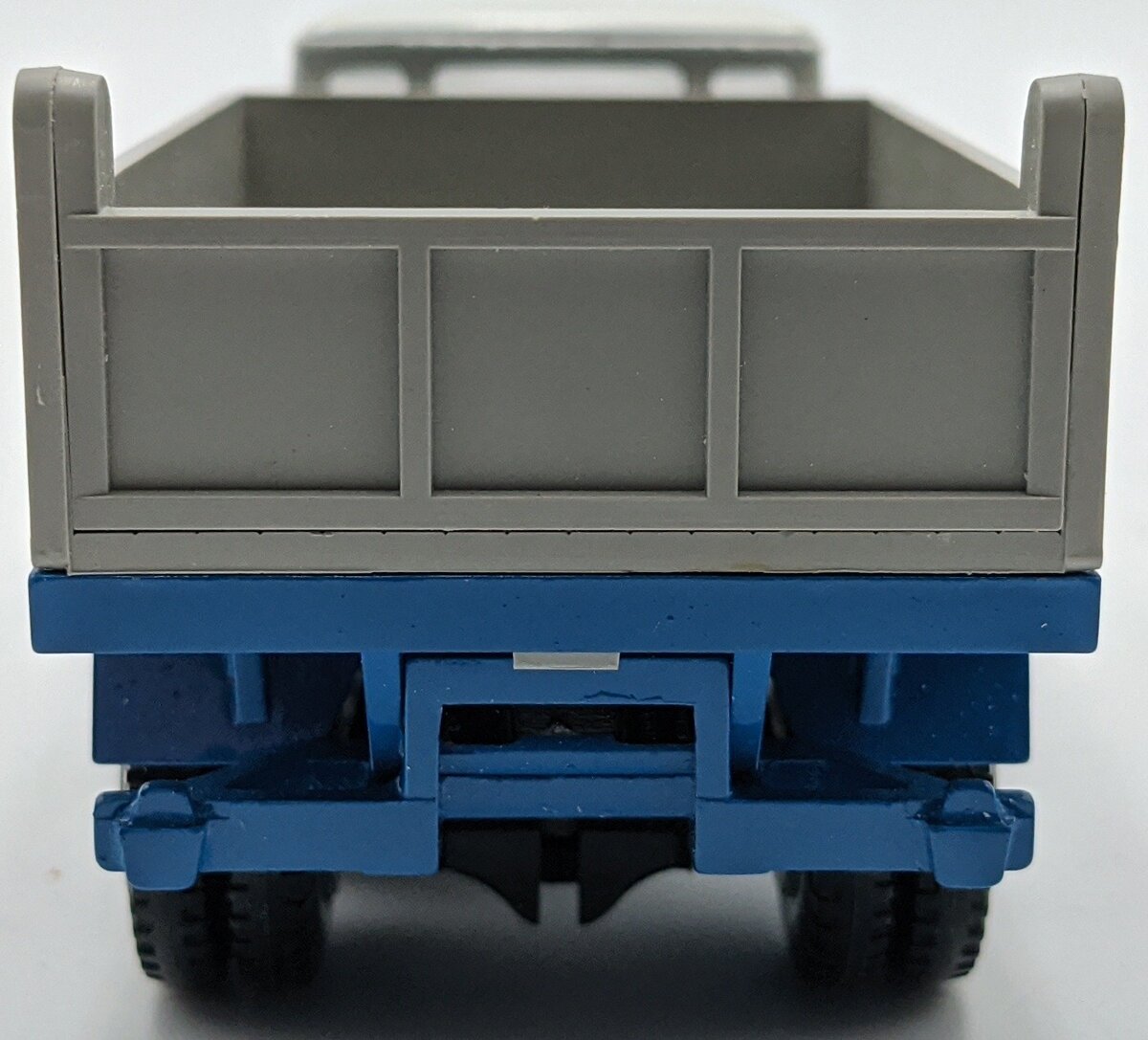 Tekno 914 1:50 Ford D0810 Dump Truck NIB