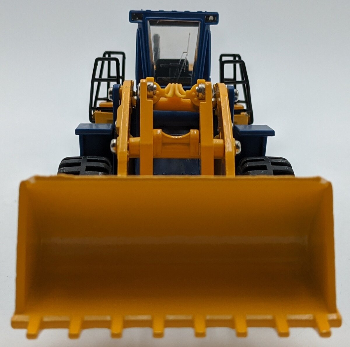 Yonezawa Toys K-13 1:48 Kobelco LK470 Wheel Loader EX/Box