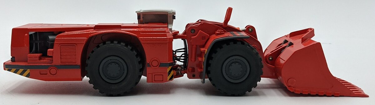 Conrad 2441-02 1:50 Sandvik LH621 Underground Loader NIB