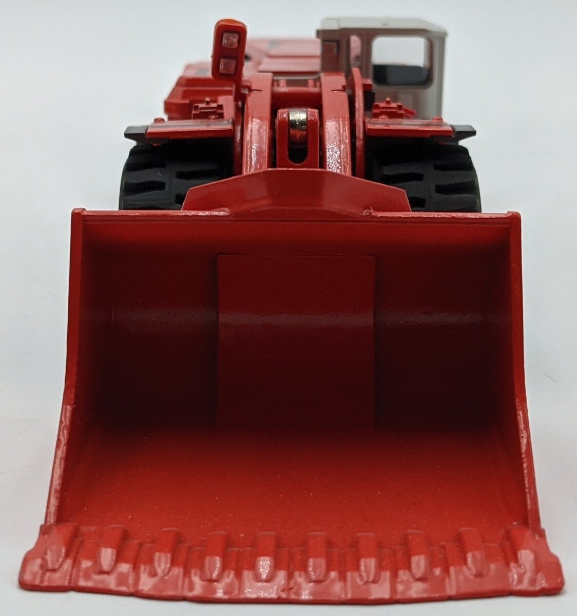 Conrad 2441-02 1:50 Sandvik LH621 Underground Loader NIB