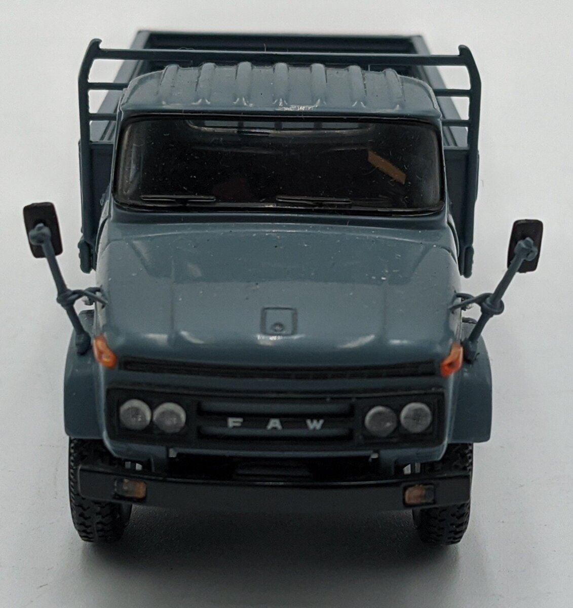 CMC VINLR1552 1:43  First Automobile Works 1987 Military Truck Grey NIB