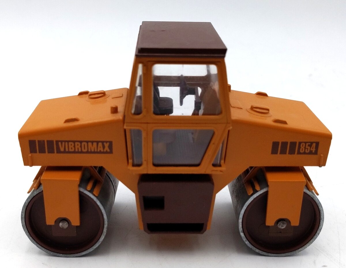 Conrad 2702 1:35 Scale Diecast Vibromax 854 Road Roller EX/Box