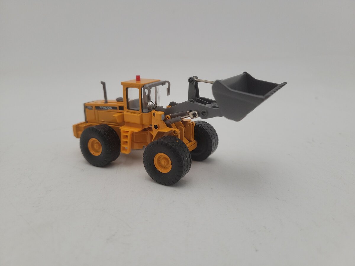 Motorart 13144 1:87 Scale Volvo A40D/L150 & BL71 3-Pack Construction Equipment EX/Box