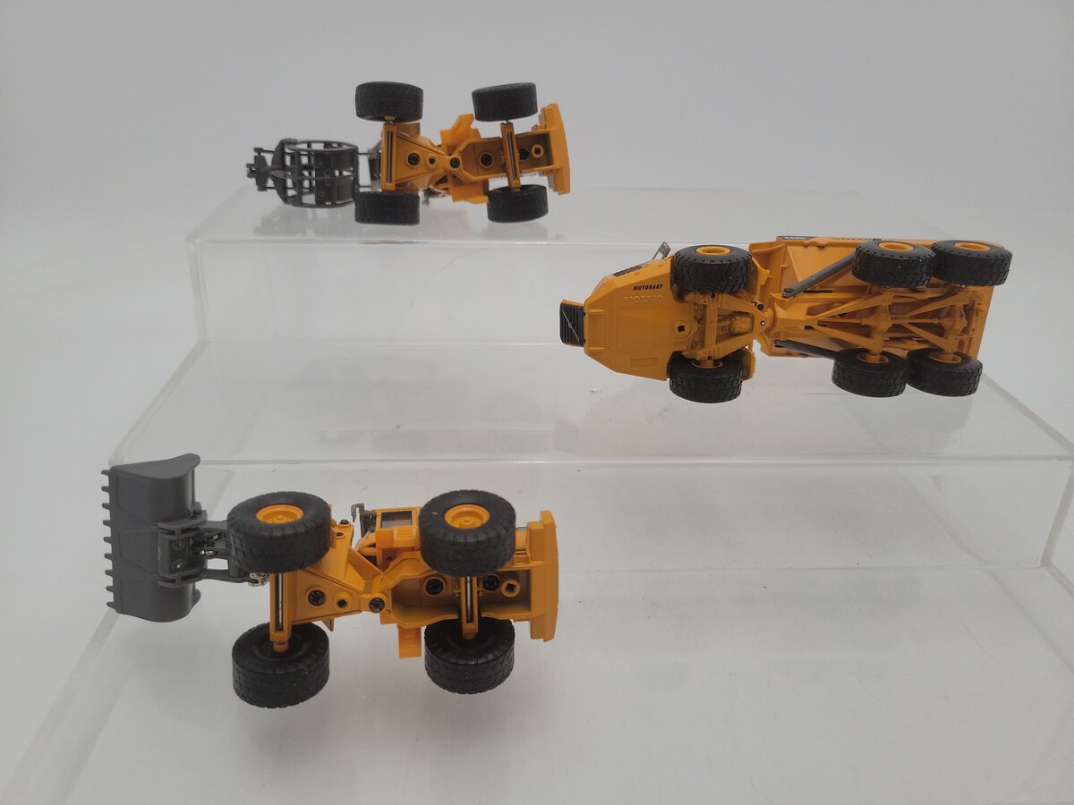 Motorart 13144 1:87 Scale Volvo A40D/L150 & BL71 3-Pack Construction Equipment EX/Box