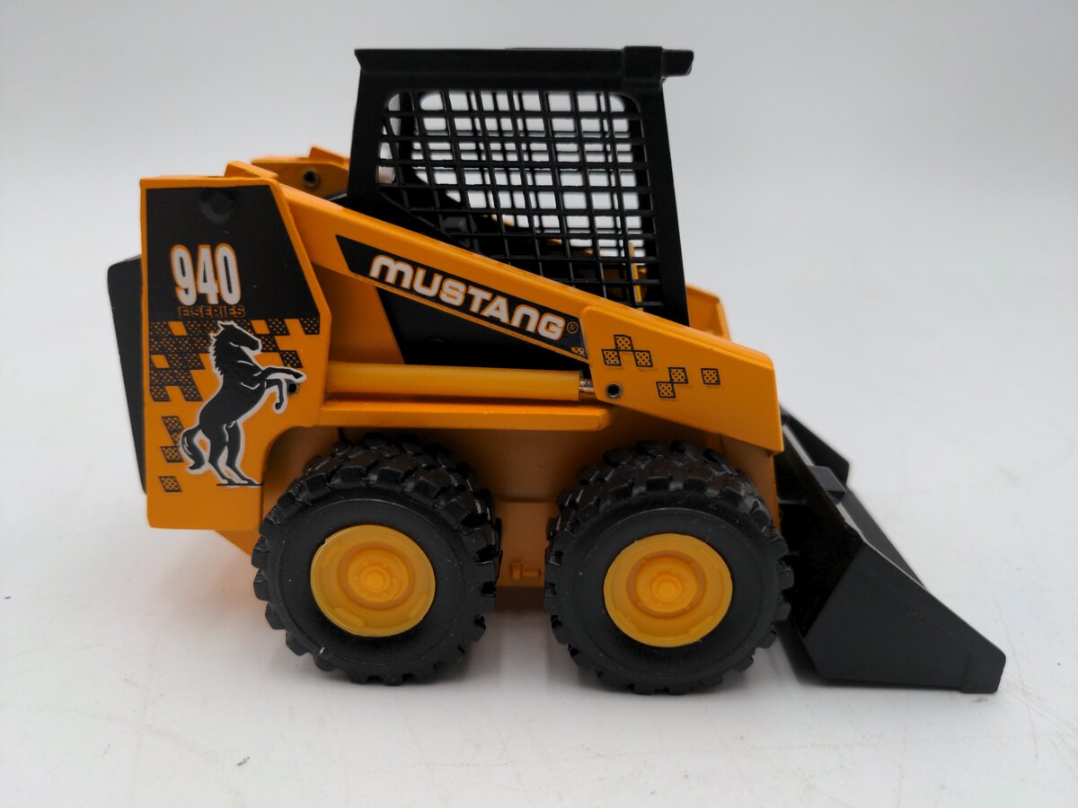 NZG 351 1:25 Scale Diecast Mustang 940 Skid Steer Loader EX/Box