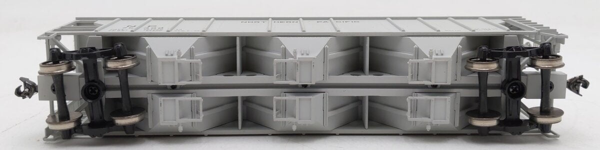 Walthers 932-27964 HO Scale Northern Pacific PS-2 Covered Hopper #75398 EX