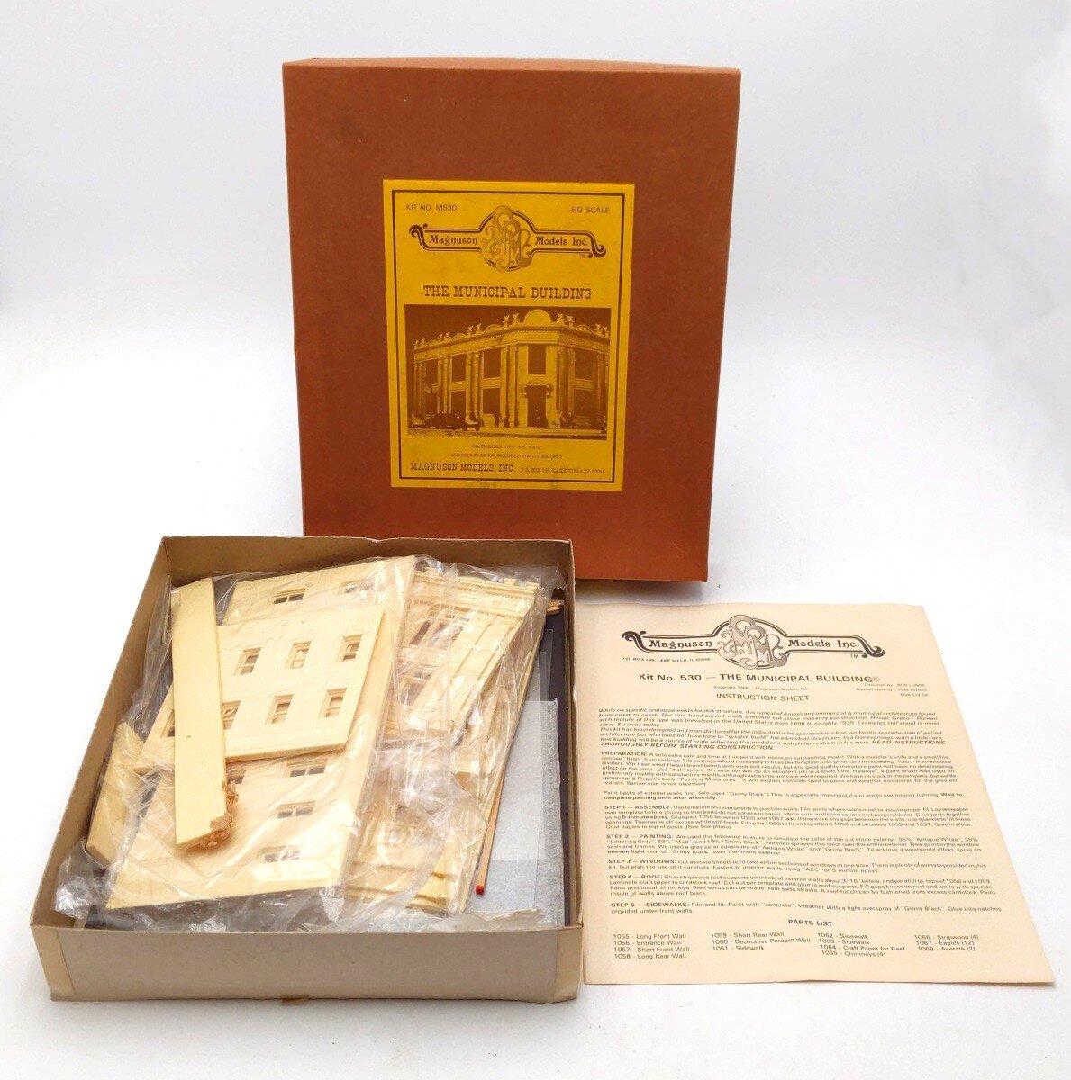 Magnuson Models M530 The Municipal Building Kit EX/Box