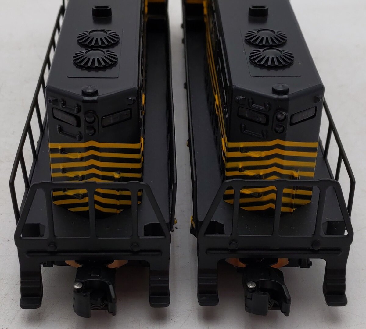 American Flyer 6-48017 S Nickel Plate Road GP-9 Diesel Locomotive Set #496/497 EX/Box