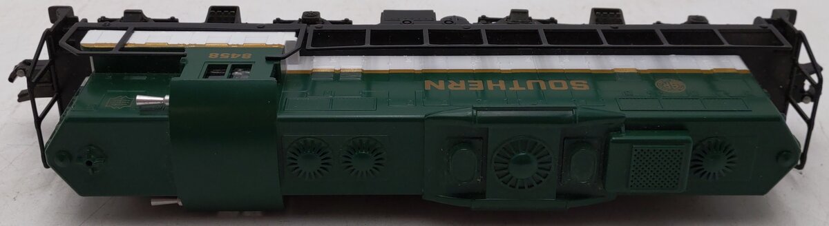 American Flyer 4-8458 S Gauge Southern GP-9 Diesel Locomotive EX/Box