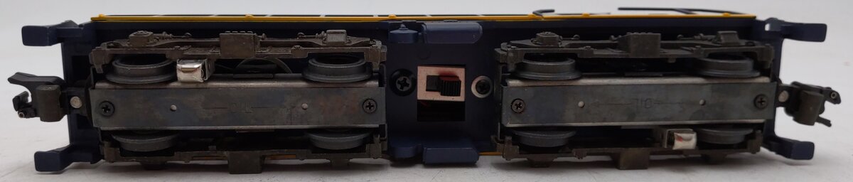 American Flyer 6-48003 S Gauge Santa Fe GP-9 Non-Powered Diesel Locomotive EX/Box