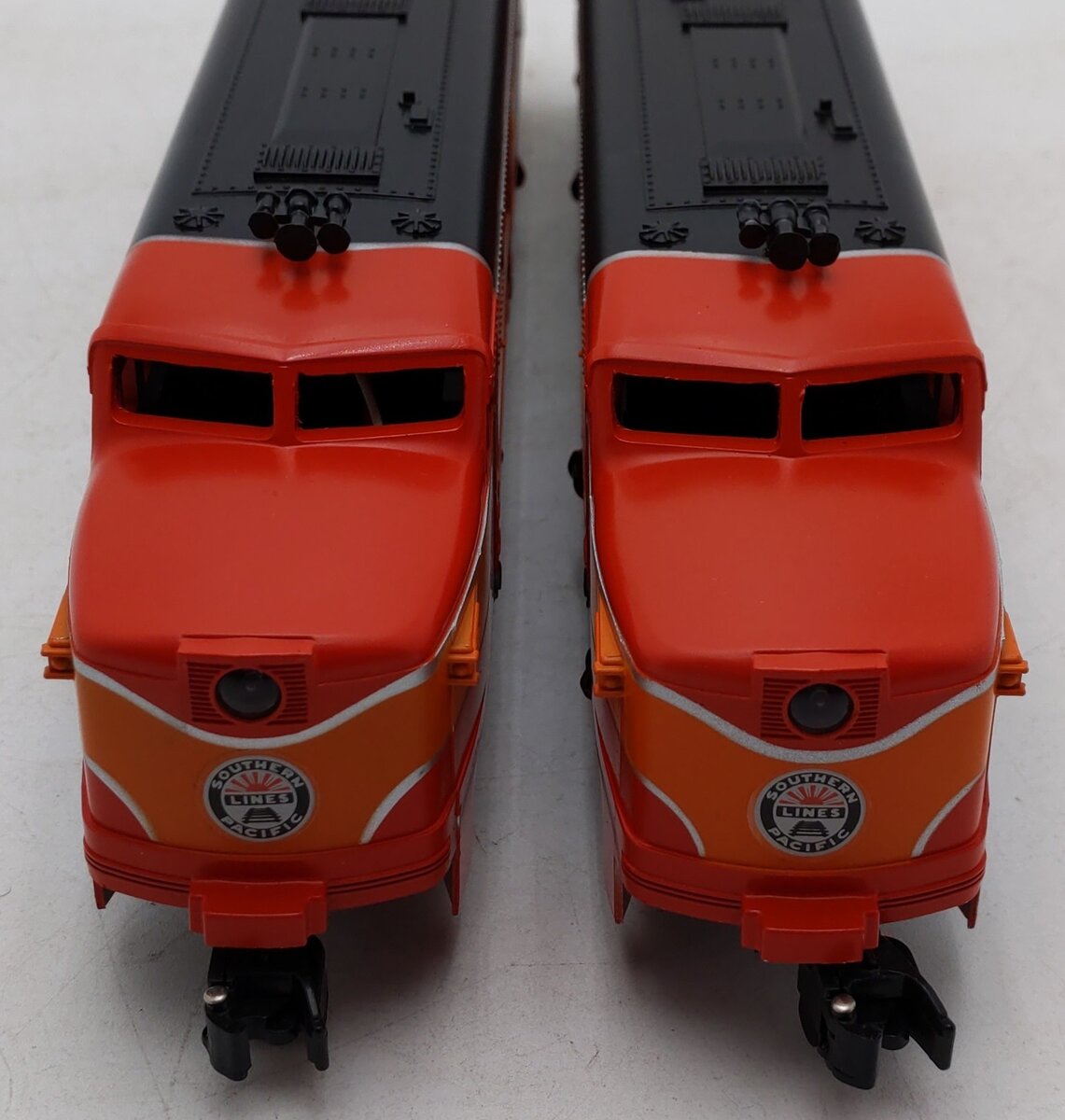 American Flyer 4-8150 S Gauge SP Daylight PA-1 AA Diesel Locomotive Set EX/Box