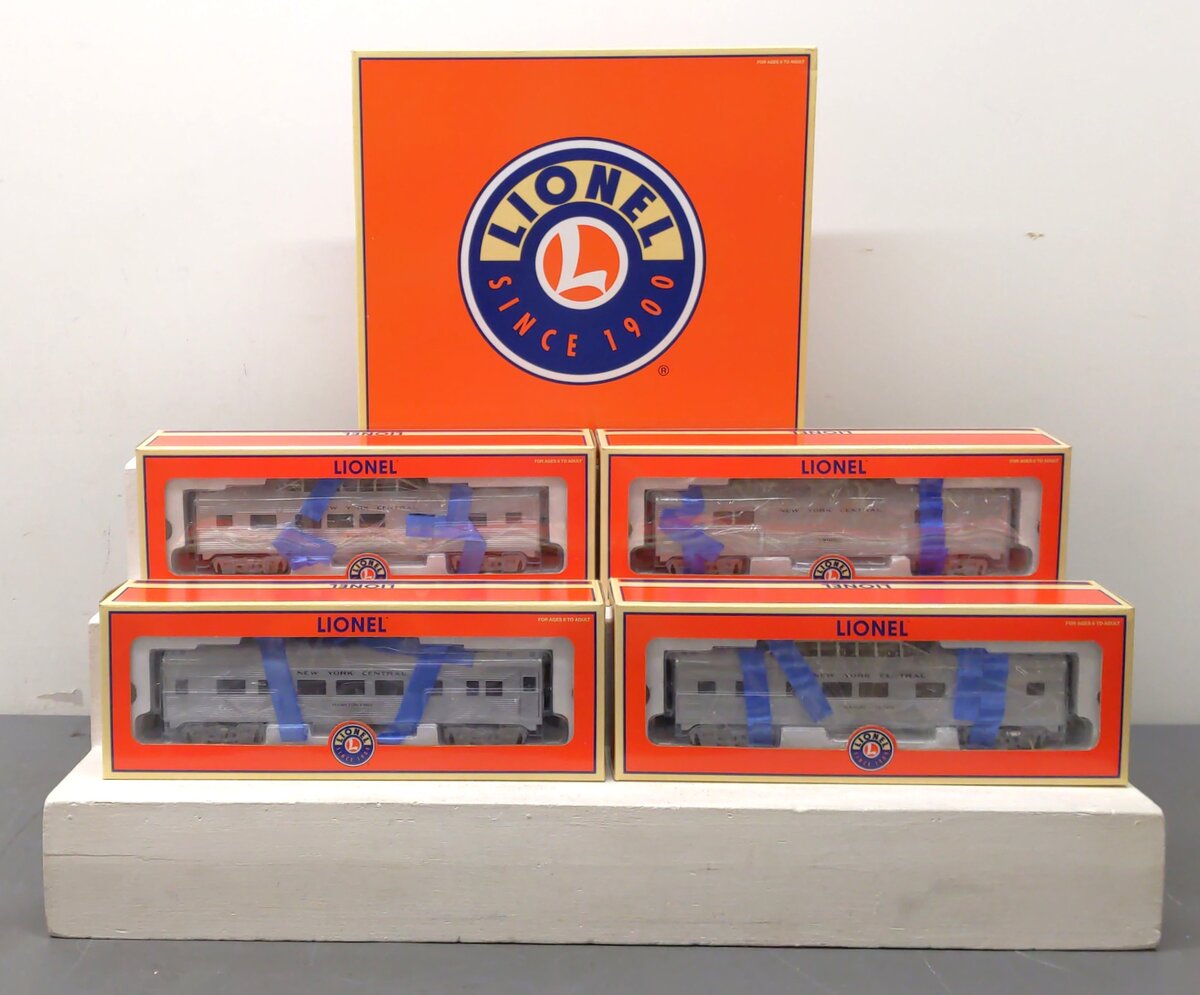 Lionel 6-15180 O Gauge New York Central Streamliner 4-Car Passenger Set LN/Box