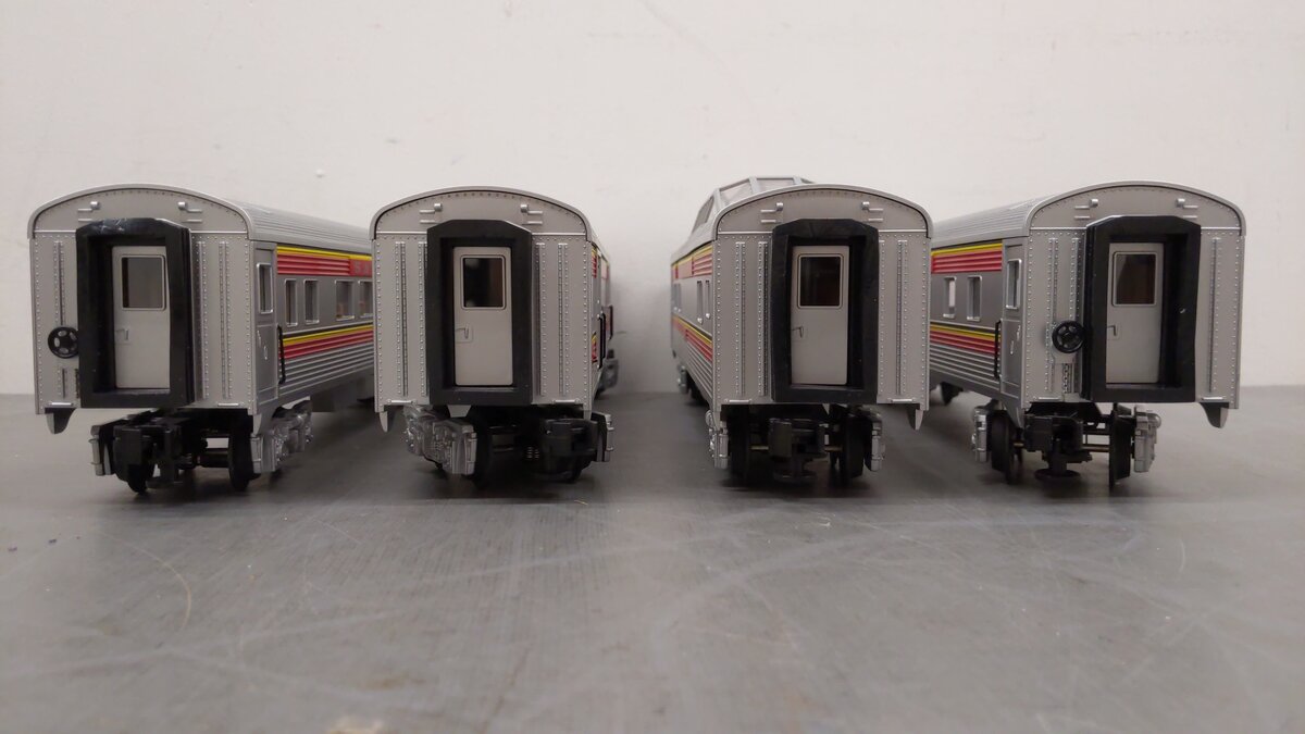 Lionel 6-29051 O AT&SF Streamline Passenger 4-pack EX/Box