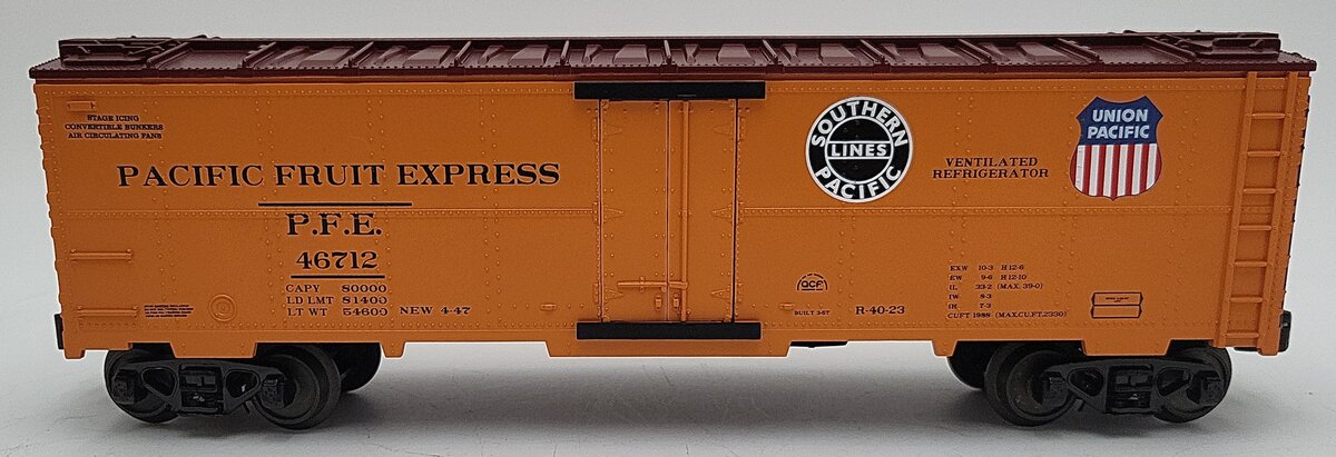 MTH 30-1583B O Gauge Pacific Fruit Express Modern Reefer Car #46712 LN/Box